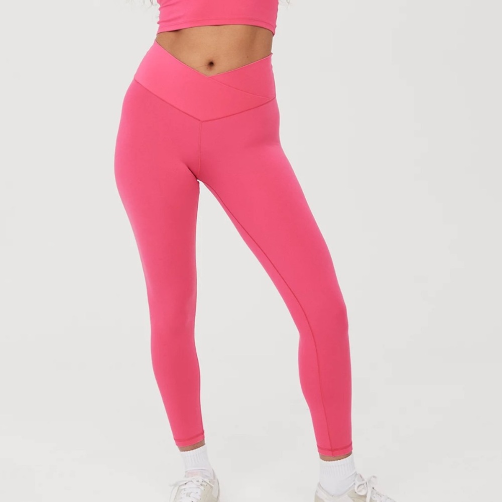 NWT Pink Aerie Crossover Leggings — medium long